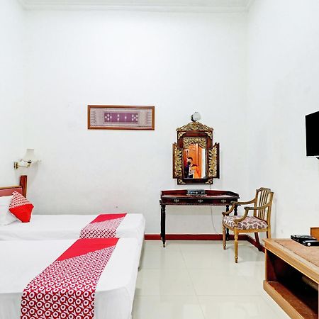 Hotel O Bandung Near Stadion Siliwangi Formerly The Ethnic Hotel Bandung Eksteriør billede