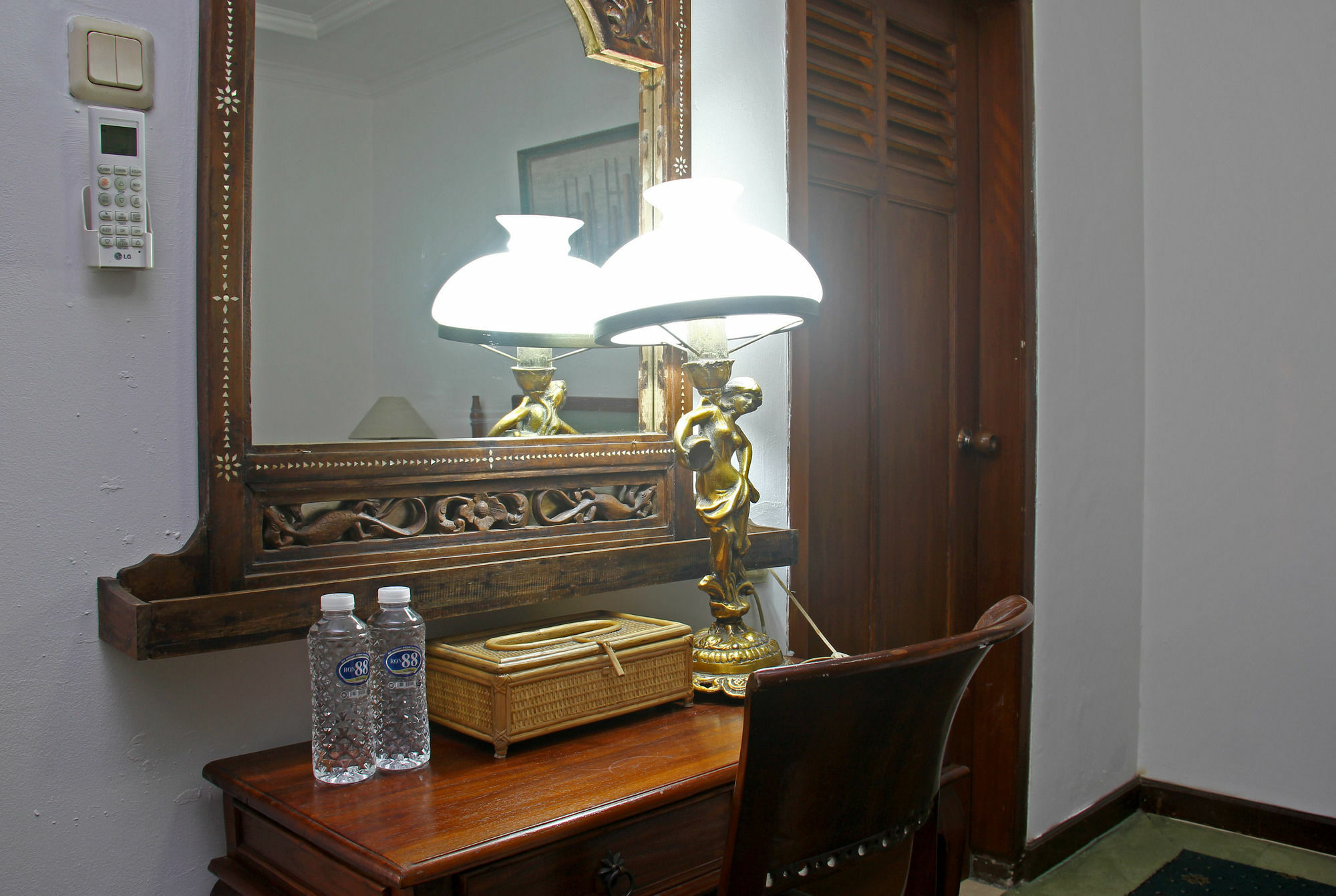 Hotel O Bandung Near Stadion Siliwangi Formerly The Ethnic Hotel Bandung Eksteriør billede